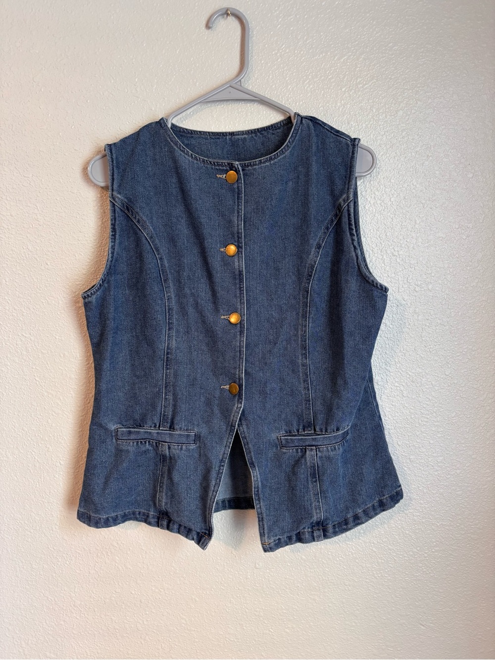 Amazon Sleeveless Denim Vest in Dark Blue